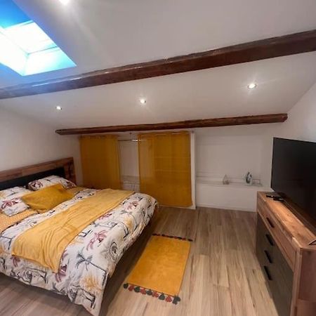 T2 Neuf Et Moderne Climatiser Avec Netflix Amazon 마르세유 외부 사진